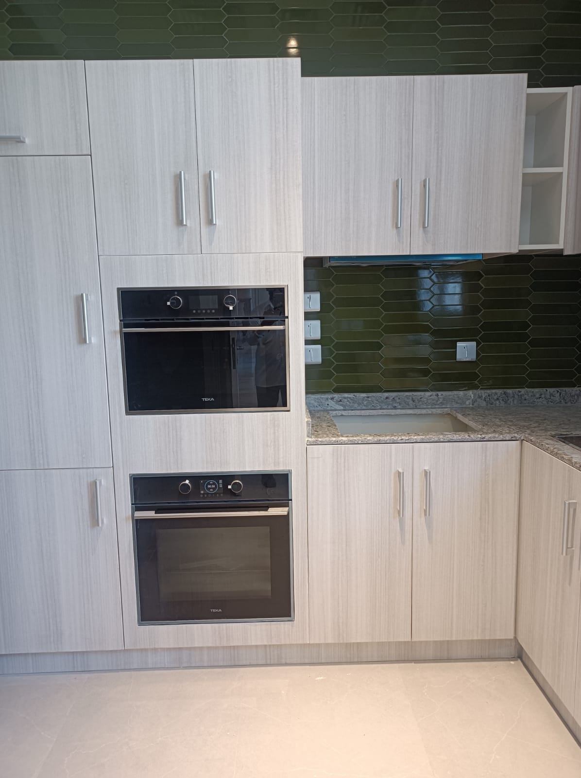 Bespoke Modern Kitchen